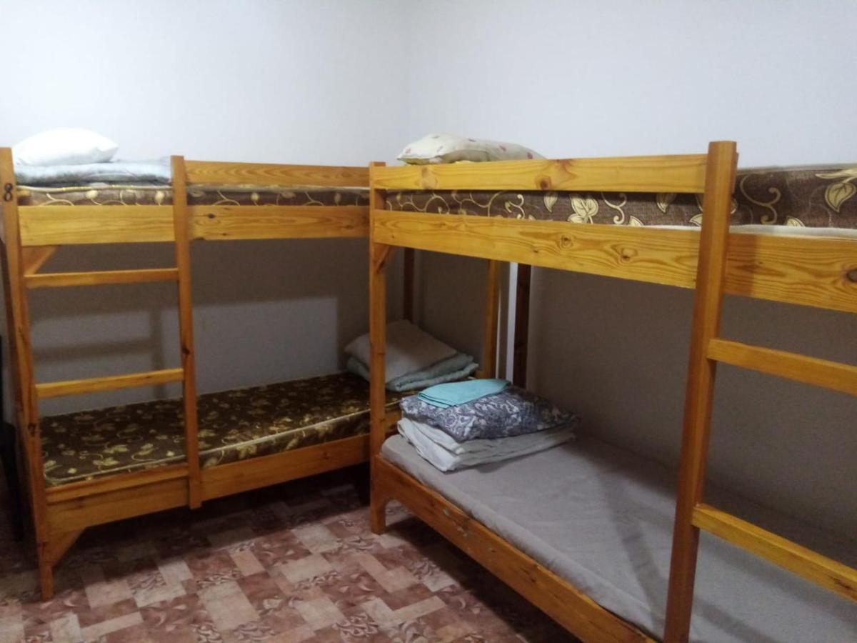 Hostel Raikhan 阿特劳 外观 照片