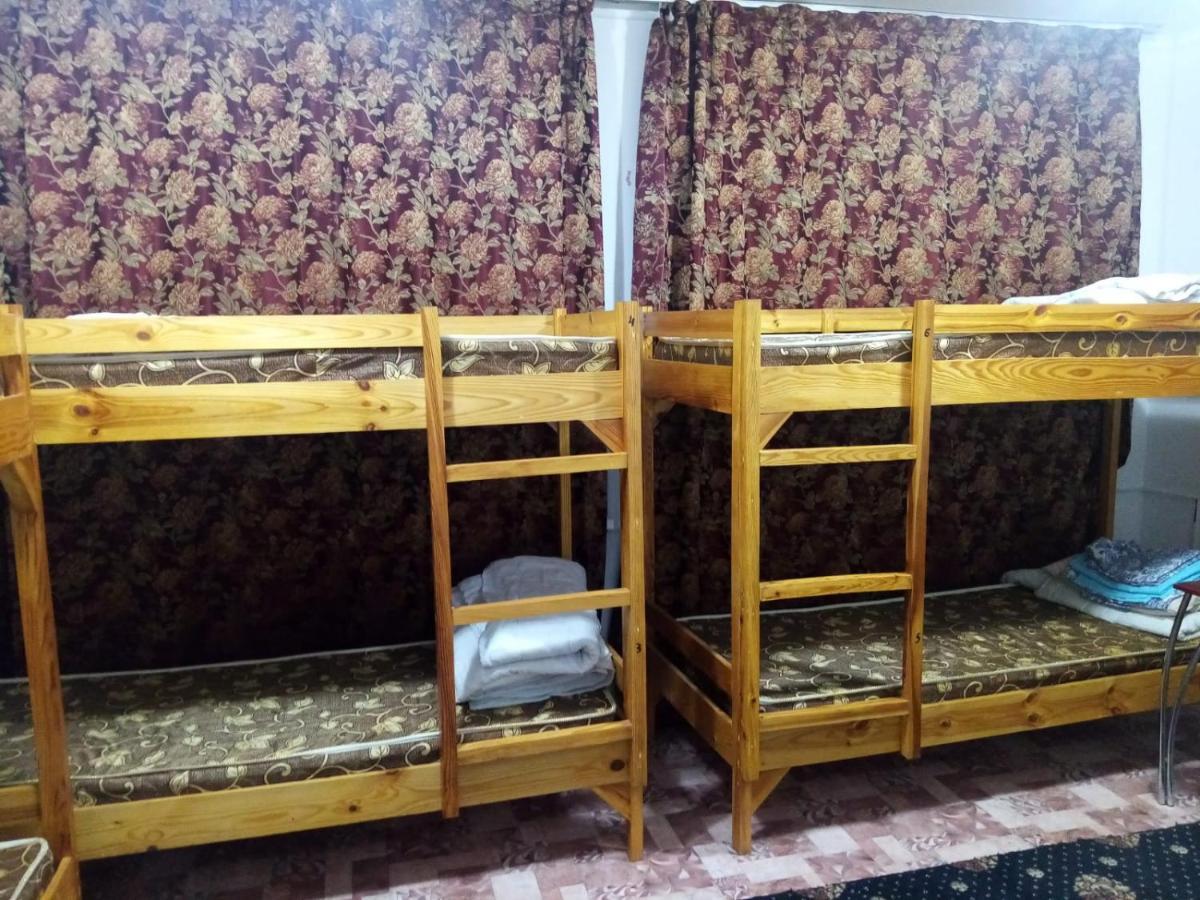 Hostel Raikhan 阿特劳 外观 照片